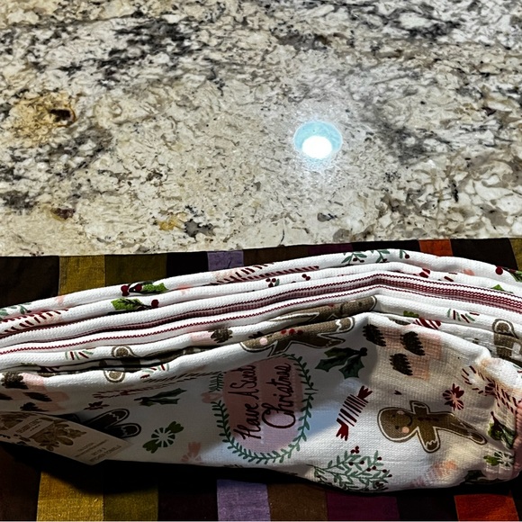 NEW SHABBY CHIC Set of 3 “Have A Sweet Christmas” Gingerbread Dishtowels - Picture 9 of 9